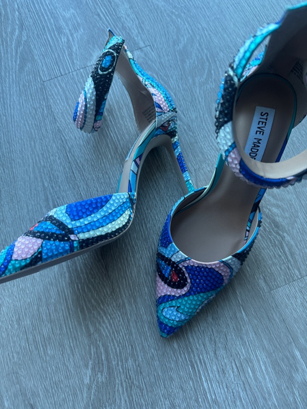 Steve Madden Blue Pink Multicolor D'Orsay Heel